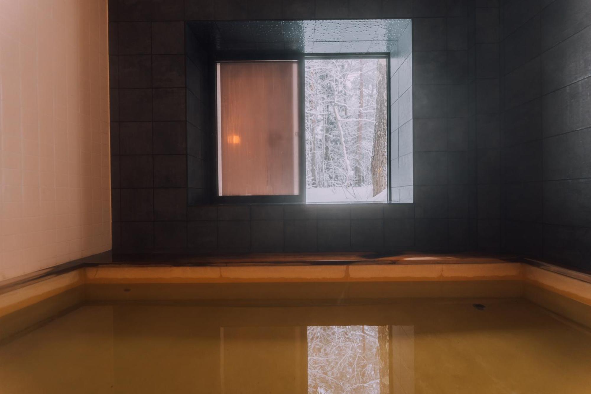 Double Black Hotel Hakuba Exterior photo